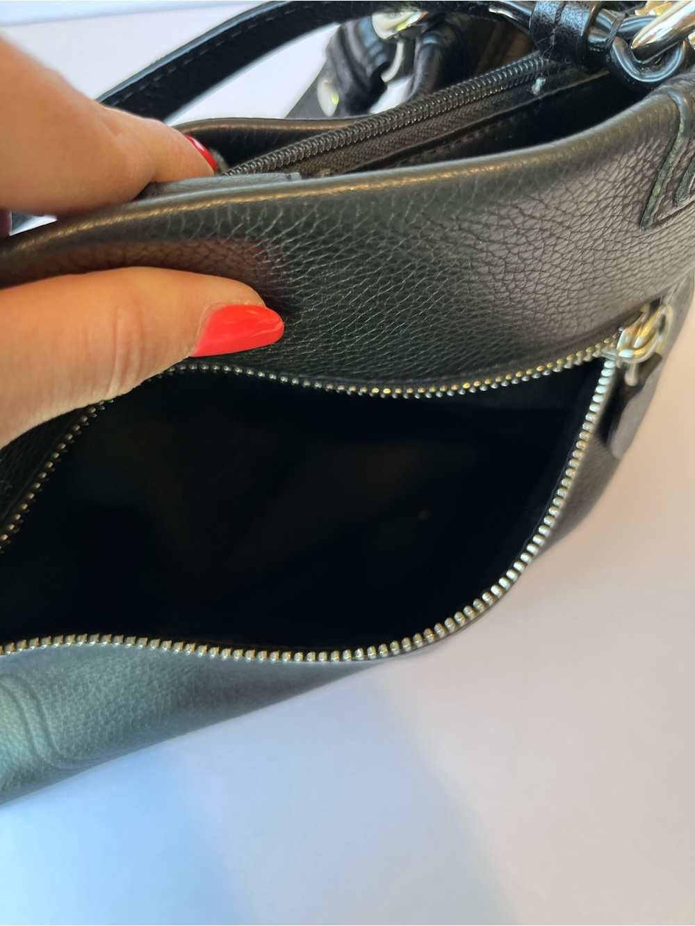 Vintage Coach Penelope Black Leather Shoulder Bag - Picture 7 of 15